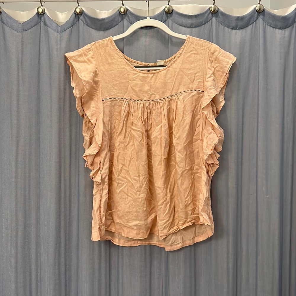 Peach flowy top